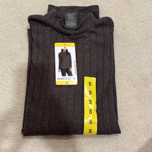 Matty M Ladies' Mock Neck Ribbed Tunic - Picture 4 of 5